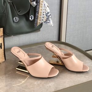 Fendi F Sandal size 38